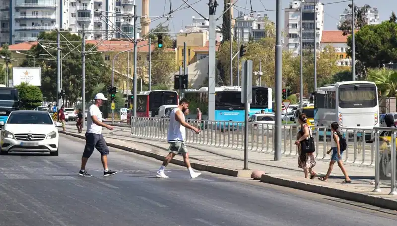 Trafikte Ölümcül Bilinçsizlik: Araç Kullanımındaki Tehlikeler