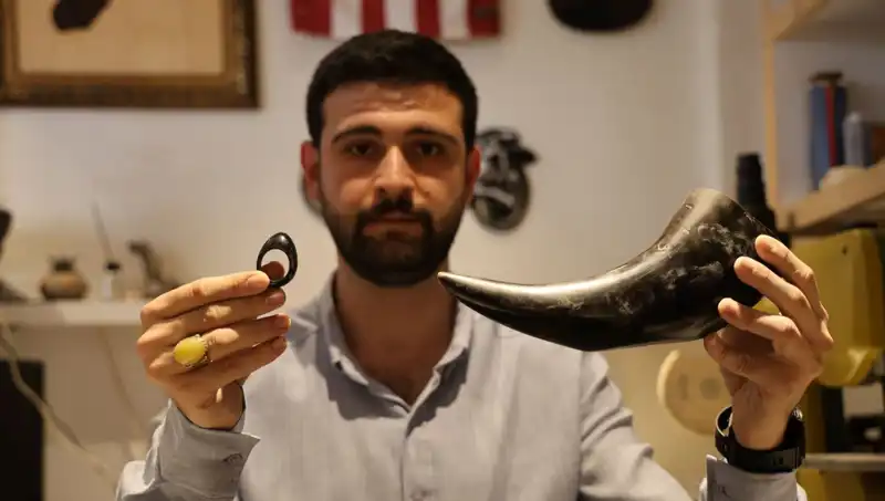 Türk Savaşçıların Efsanevi Ekipmanı: Manda Boynuzundan Yapılan Özel Silahlar
