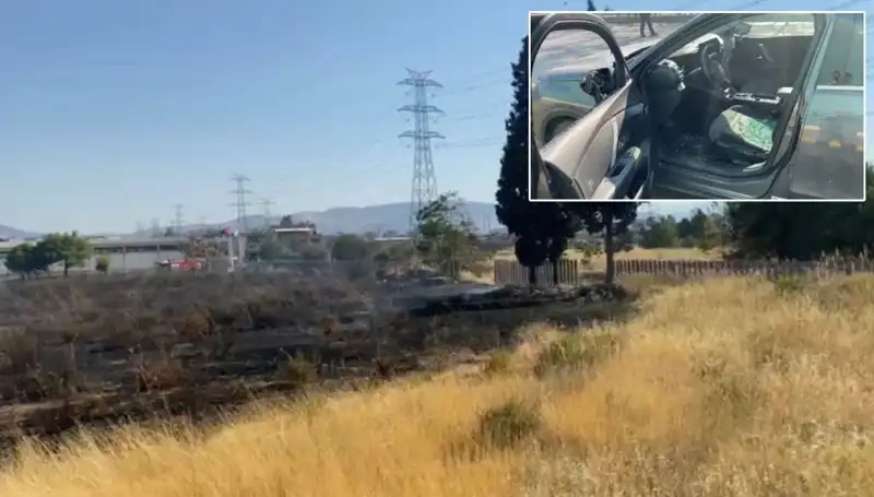 İzmir’de Otluk Alandan Yayılmaya Başlayan Yangın, AVM Otoparkını Tehdit Ediyor