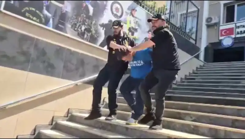 Ümraniye’de Film Gibi Gasp Olayı: 600 Bin Liraya Dört Gözaltı