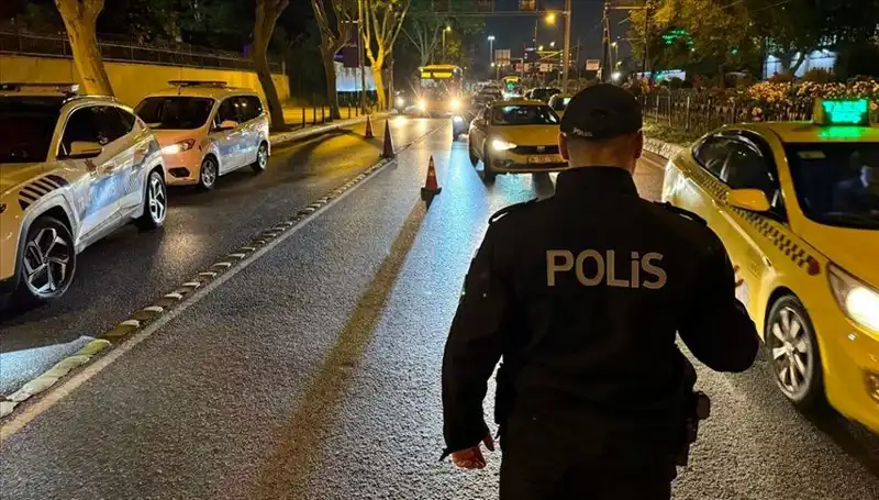 İstanbul'da Huzur Operasyonu: 1011 Gözaltı ve Güvenlik Önlemleri