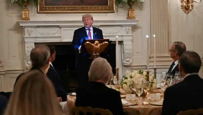 Trump, Gazze'deki 10 Rehinelerin Serbest Kalacağı Müjdesini Verdi