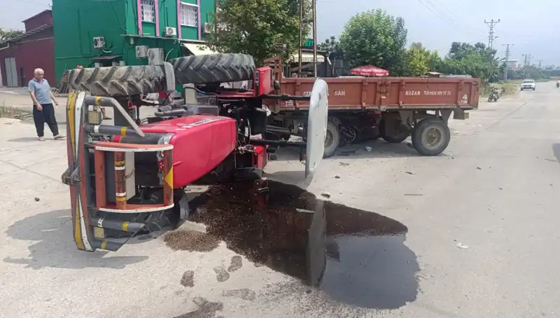 Traktör ve Otomobilin Çarpışması Sonucu Korkunç Kaza: 2 Yaralı