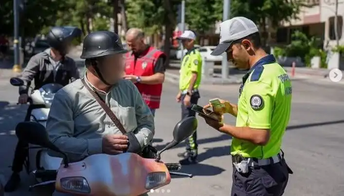 Isparta'da Trafik Denetimleri: Güvenli Sürüş İçin Alınan Yeni Önlemler
