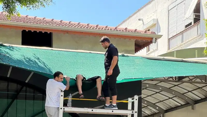 Dengesini Kaybeden Adam Balkonundan Düşerek Hayatını Kaybetti