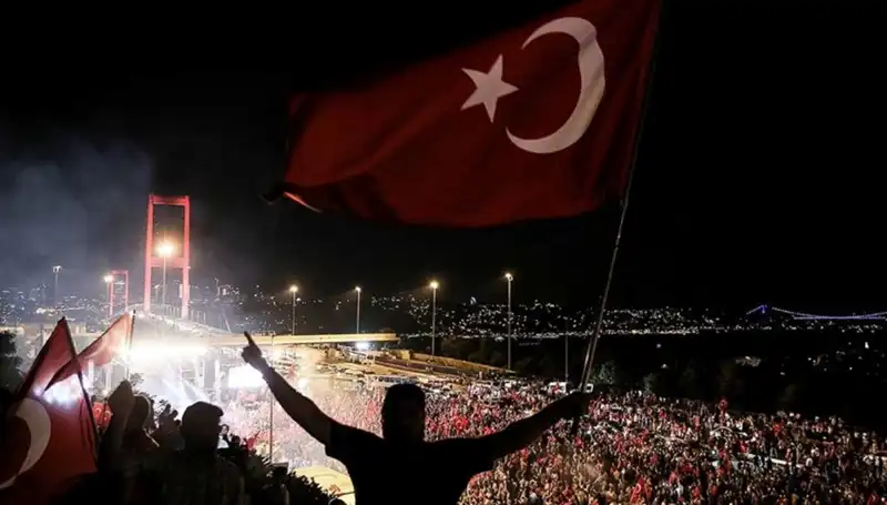 15 Temmuz’un Kahramanları: "En Uzun Gece" Külliye’de Sahnelenecek